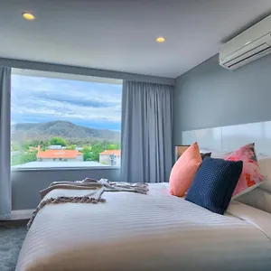 Rex Hotel